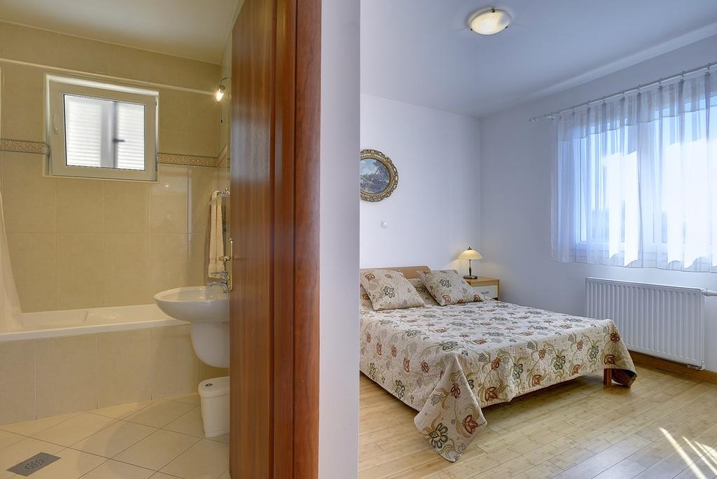 Apartment Bella Pula Ngoại thất bức ảnh